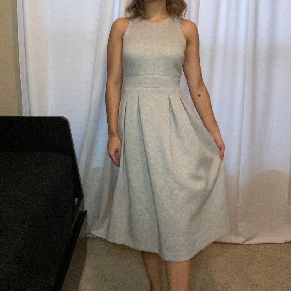 IVANKA TRUMPA Grey Cotton Pleated Dress